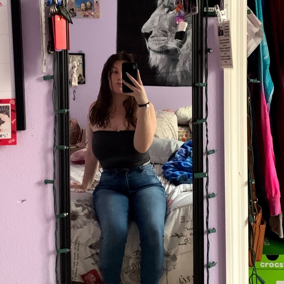 Meet your Posher, Kaitlyn - Picture 1 of 1